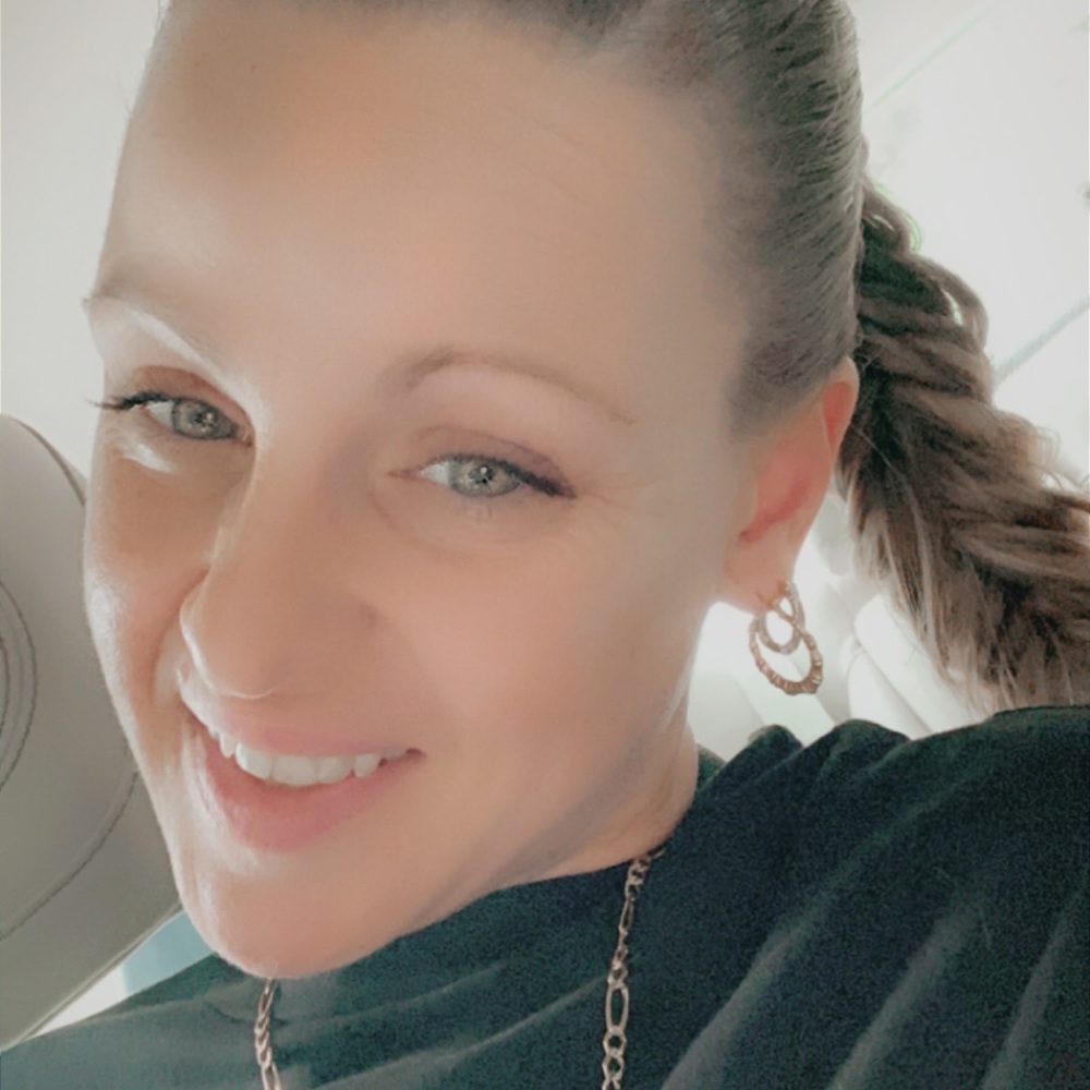 Meet your Posher, Alycia